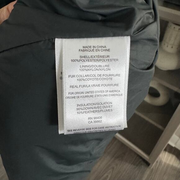 Theory Womira Green Down Insulated Coyote Fur Trim Scarf Vest P Quilted Jacket - Picture 6 of 6